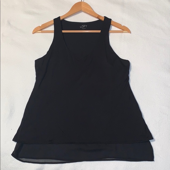 LOFT Tops - 👚 2/$20 👚 LOFT layered tank top with tulip back